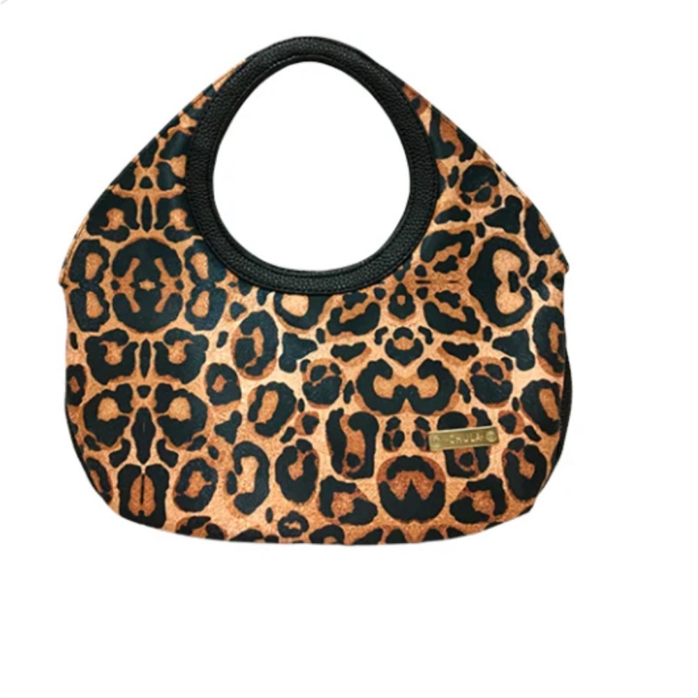 Elegant Leopard Print Shoulder Bag